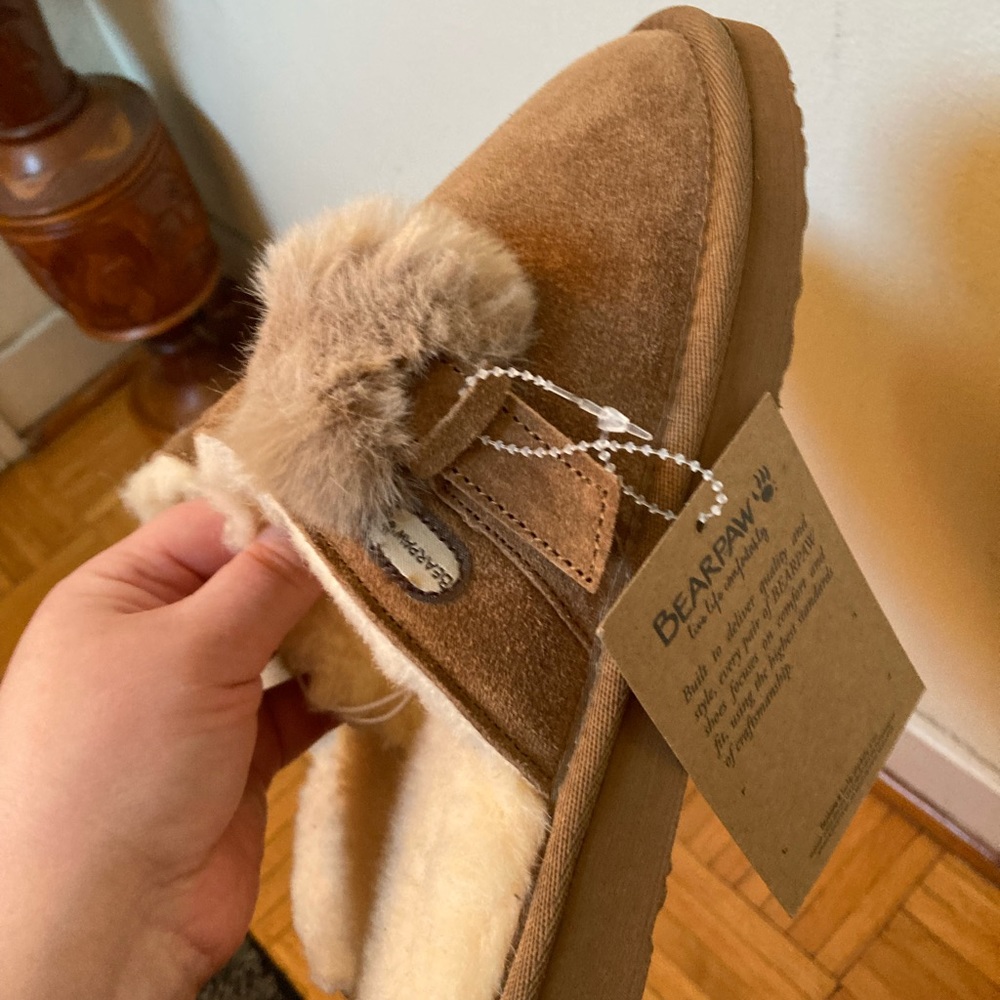 Bearpaw slippers 8